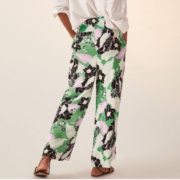 Maeve Anthropologie Saria smocked wide-leg floral pants Viscose XS Cruise Vacay - Picture 2 of 7